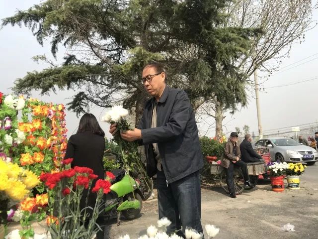 西安人,清明假期將至,,這份交通指南請收好~
